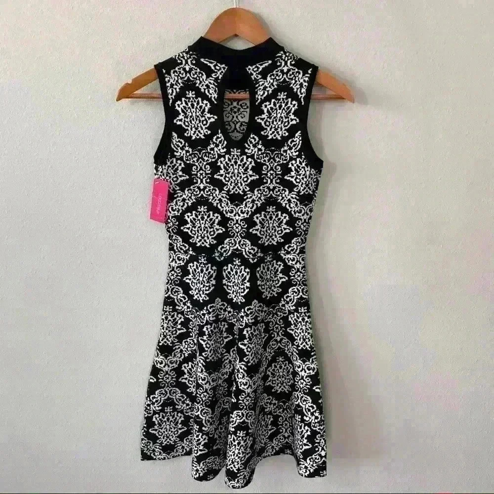 NWT xhileration sweater dress - Picture 3 of 3
